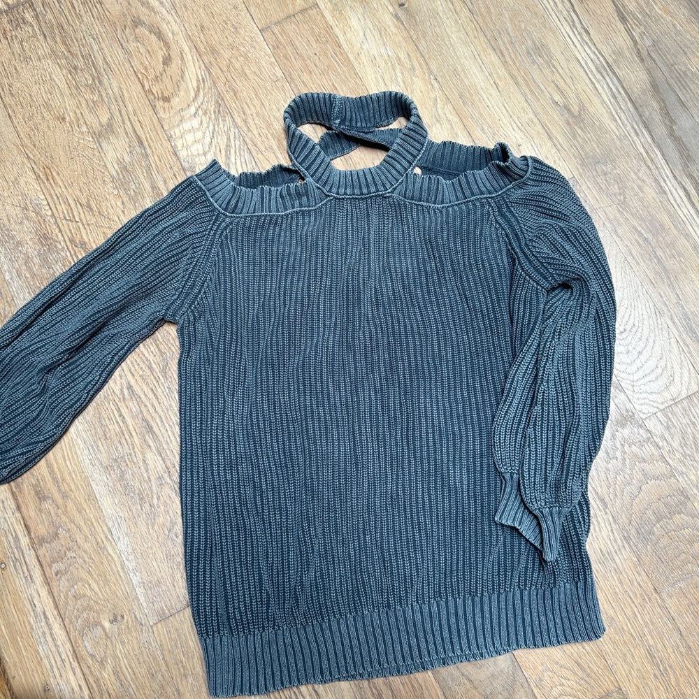 VICI sweater